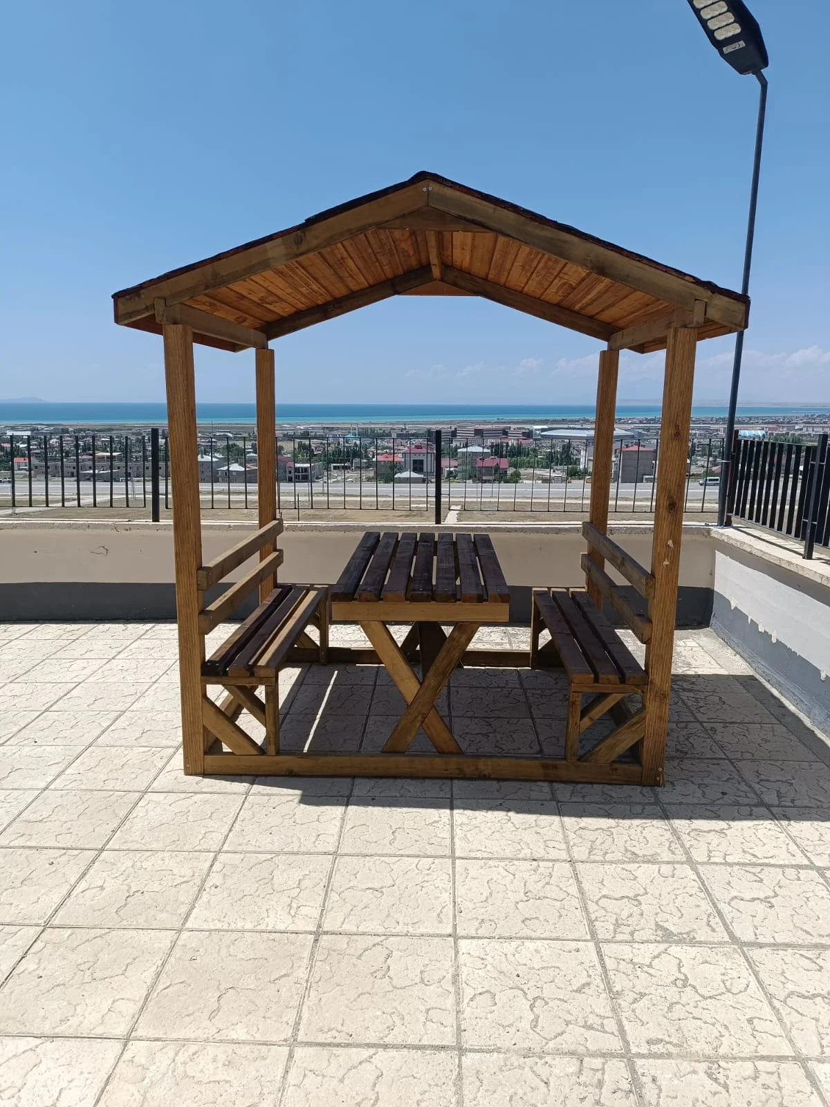 Çatılı Piknik Masası